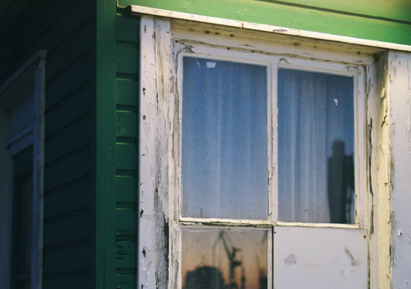 Rotten window frame repair services