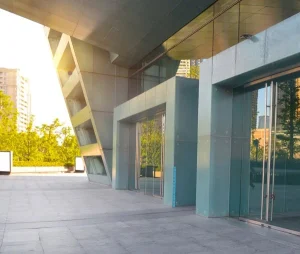 Commercial Glass Replacement Services