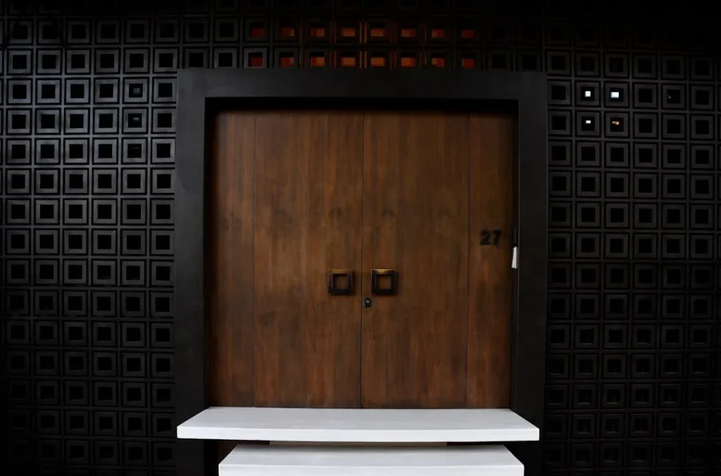 The Ultimate Guide to Door Replacement