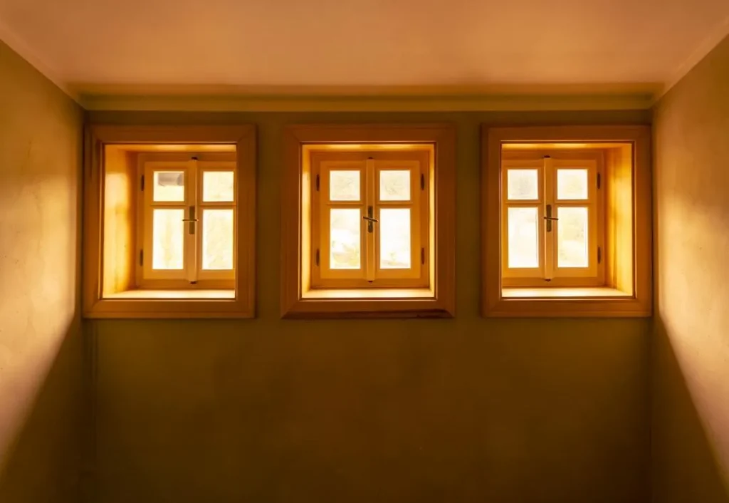 How to Fix Window Frame the Right Way