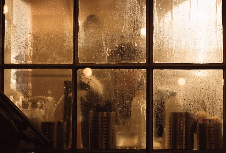 Stop the Steaming with These Foggy Window Repair Tips