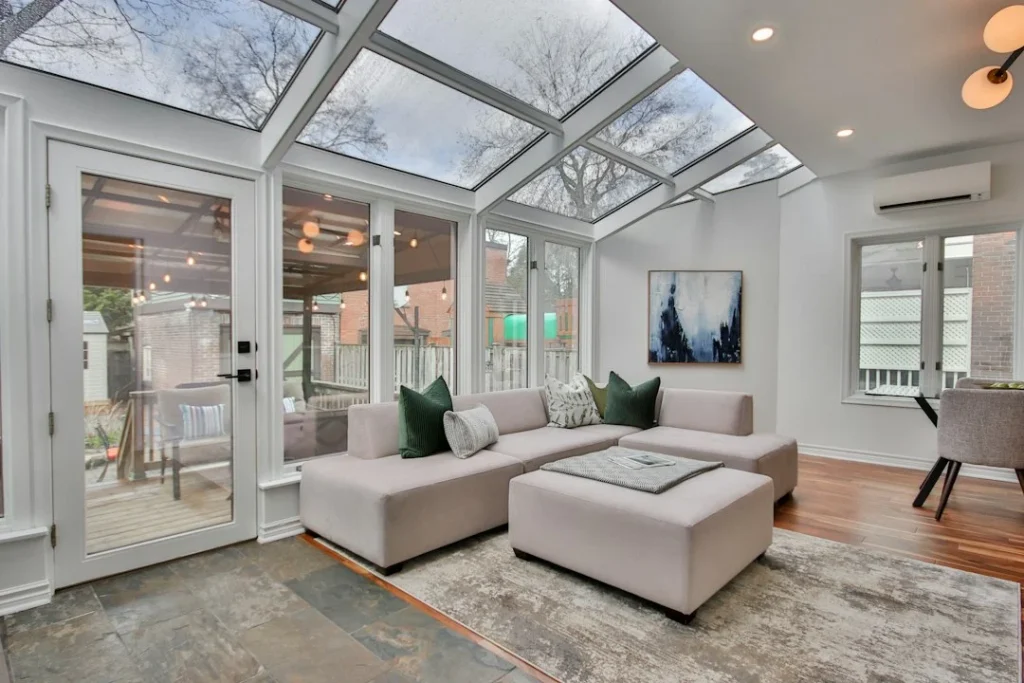 Choosing the Right Sunroom Panel Material for Your Climate